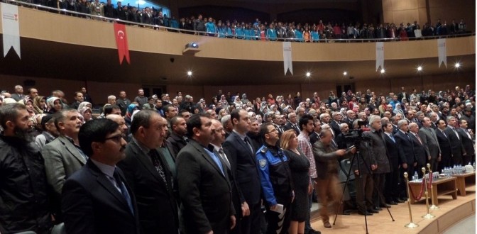 EMNİYETTEN “AİLE İÇİ İLETİŞİM SEMİNERİ”