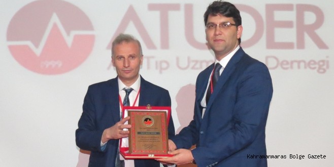 Genel Sekreter Opr. Dr. Semih YANCAR Yılın Sağlık Yöneticisi Seçildi
