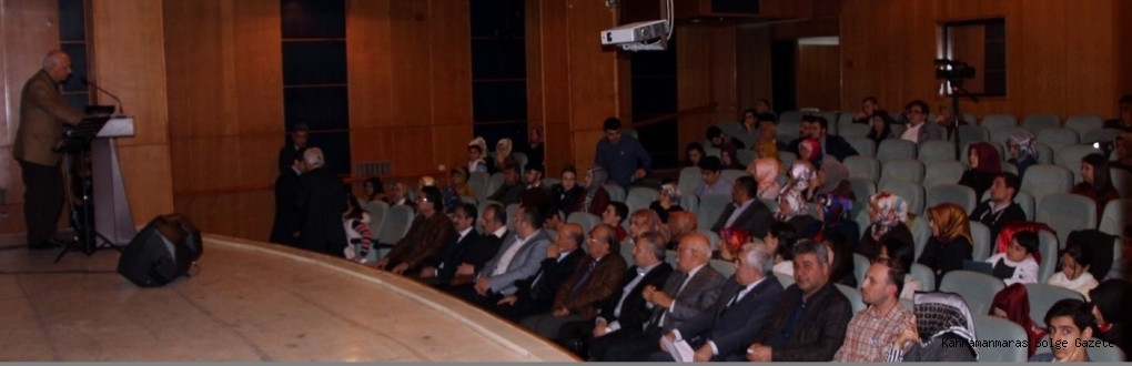 HEM ŞİİR YAZDILAR, HEM DE OKUDULAR