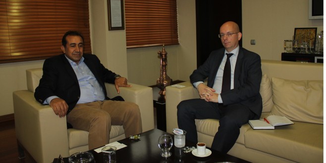 Hollanda Büyük Elçiliği Ekonomi Ateşesi Kelperhuis, KMTSO’yu Ziyaret Etti.