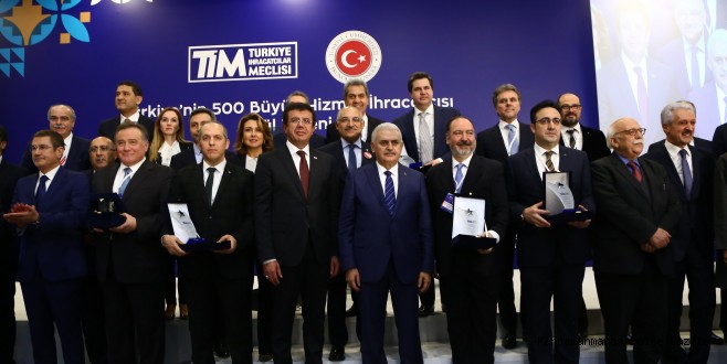 İhracata “hizmet eden” ödüllendirildi