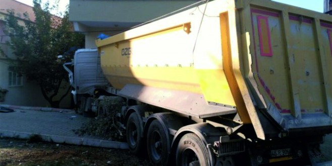 İlimizde Feci kaza: 2 ölü, 1 yaralı