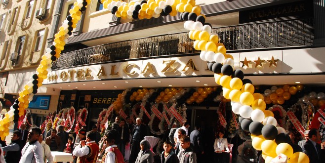İLİMİZDE OTEL ALCAZAR HİZMETE AÇILDI.