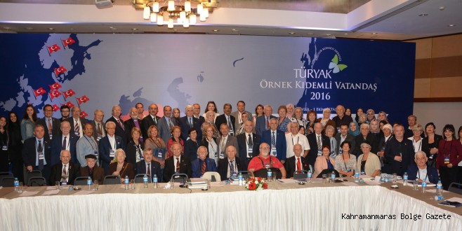 İLİMİZİ GÜNAL VE ALTIPARMAK’IN TEMSİL ETTİĞİ TÜRYAK ÖRNEK KIDEMLİ VATANDAŞ TOPLANTISI İSTANBUL’DA GERÇEKLEŞTİRİLDİ.