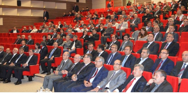 KAHRAMANMARAŞ KAMUOYUNUN YAKINDAN TAKİP ETTİĞİ KSÜ REKTÖRLÜK SEÇİMLERİ YAPILDI.SEÇİMİN BİRİNCİSİ KARAASLAN OLDU.