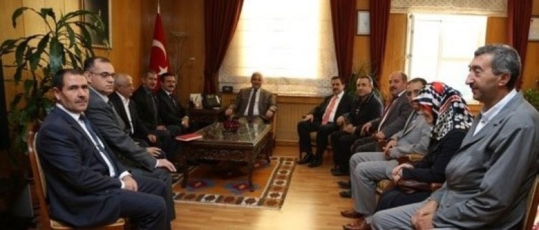 KAMİMDER'DEN VALİ GÜVENÇER'E ZİYARET.
