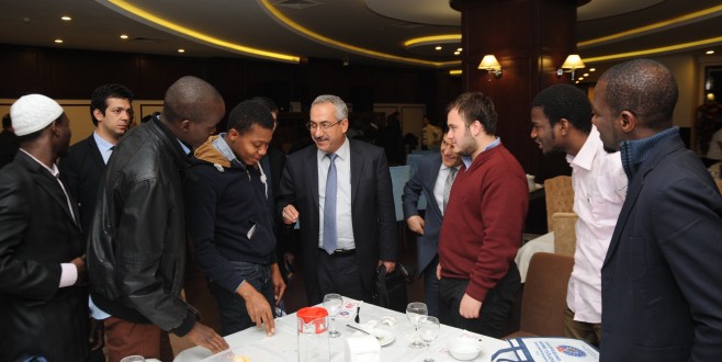 KSÜ Rektörü Prof. Dr. Durmuş Deveci Yabancı Öğrencilerle Buluştu