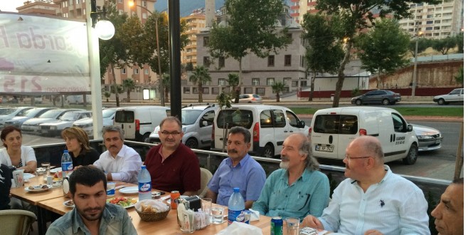 KÜLTÜR VE SANAT PLATFORMU DERNEĞİ İFTARDA BULUŞTURDU.