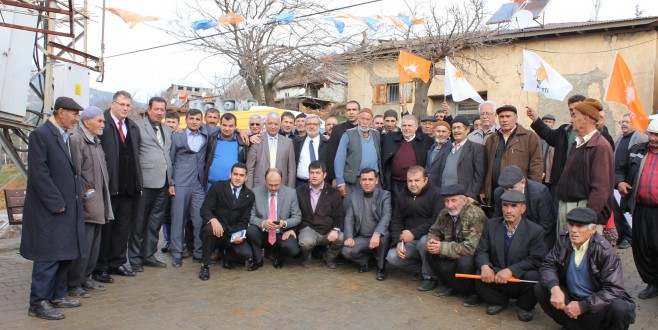MAHÇİÇEK'E MAHALLE VE KÖYLERDE BÜYÜK SEVGİ