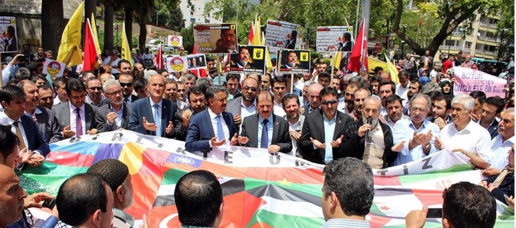 MISIR CUMHURBAŞKANI MURSİ’YE VERİLEN İDAM KARARINA SÜTÇÜ İMAM’IN TORUNLARINDAN BÜYÜK TEPKİ.