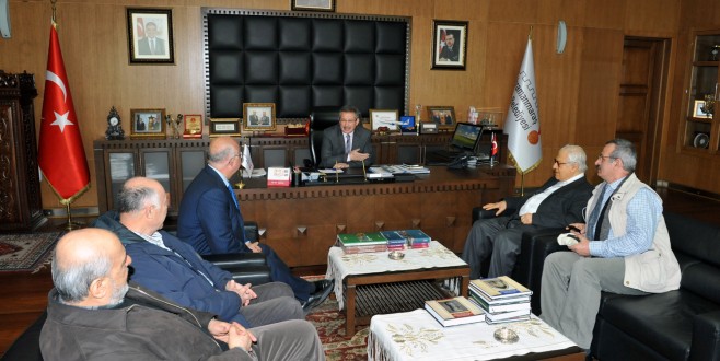 NURİ PAKDİL’DEN BAŞKAN POYRAZ’A ZİYARET