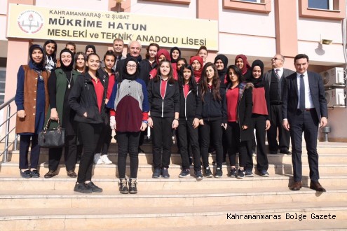 ONİKİŞUBAT BELEDİYESİ’NDEN, OKUR- YAZAR BULUŞMASI