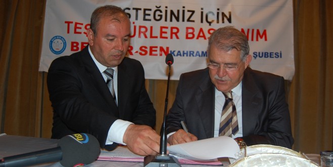 Onikişubat Belediyesinde sözleşme imzalandı.