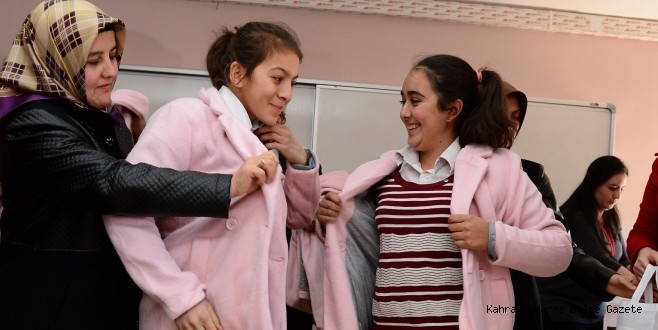 ONİKİŞUBAT YİNE YÜREKLERİ ISITTI