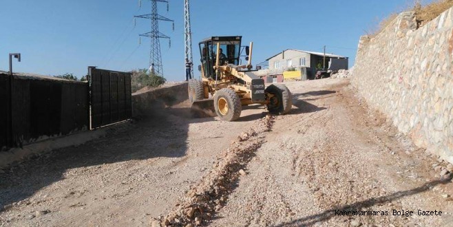 PAZARCIK BELEDİYESİ TARAFINDAN, İLÇEDE YARIM KALAN ÇALIŞMALAR TAMAMLANMAYA DEVAM EDİYOR.