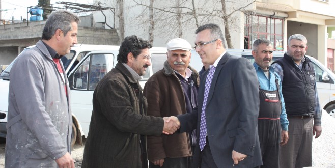 Pazarcık Kaymakamı Dr.Mehmet Boztepe sanayi esnaflarıyla toplantı yaptı.