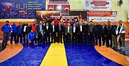11. ULUSAL KURTULUŞ GÜREŞ TURNUVASI SONA ERDİ