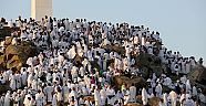 Arafat hacı adaylarını bekliyor…