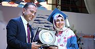 BAMBAŞKA BİR ŞİİR SERGİSİ KAPILARINI BUGÜN AÇIYOR