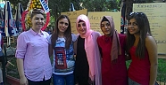 BAMBAŞKA ŞİİR SERGİSİ