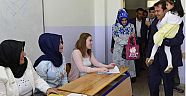 BAŞKAN ERKOÇ OY’UNU 2125 NOLU SANDIKTA KULLANDI