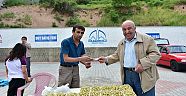 DULKADİROĞLU DUT SATIŞ NOKTASI'NDA SEZON AÇILDI