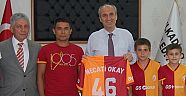 Galatasaray’dan Başkan Okay’a ziyaret