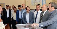 MİLLETVEKİLİ PAKDİL ,BAŞKAN OKAY VE DEBGİCİ OYLARINI KULLANDILAR.
