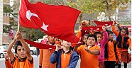 Ilıca Yeniyapan İlk/Ortaokulundan Farklı ve Coşkulu Cumhuriyet Bayramı Kutlaması
