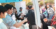 İZCİLERDEN AŞURE İKRAMI