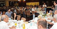 KSÜ YÖNETİMİ İFTAR YEMEĞİNDE BASINLA BİR ARAYA GELDİ.