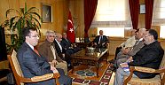 KÜÇÜK SANAYİ SİTESİ YAPI KOOPERATİFİ YÖNETİM KURULU VALİ ŞÜKRÜ KOCATEPE’Yİ ZİYARET ET