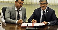 MİLLİ İRADE MEYDANI İÇİN İMZALAR ATILDI