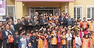 Onikişubat’ta Okullar Ağaçlandırılıyor,Minik Yürekler Bilinçlendiriliyor….