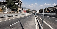 ŞEHİR TRAFİĞİNİ BÜYÜK ORANDA RAHATLATACAK OLAN KARAMANLI KAVŞAĞI TRAFİĞE AÇILDI