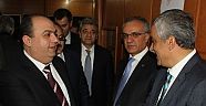 Sivil toplum gelişirse Türkiye demokrasisi de gelişir