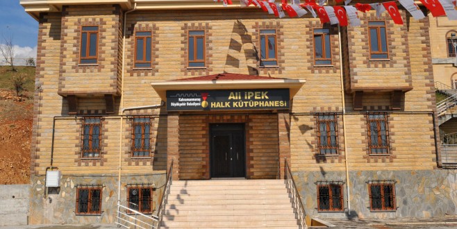 TEŞEKKÜRLER İPEK AİLESİNE,ALİ İPEK HALK KÜTÜPHANESİ TANITILDI