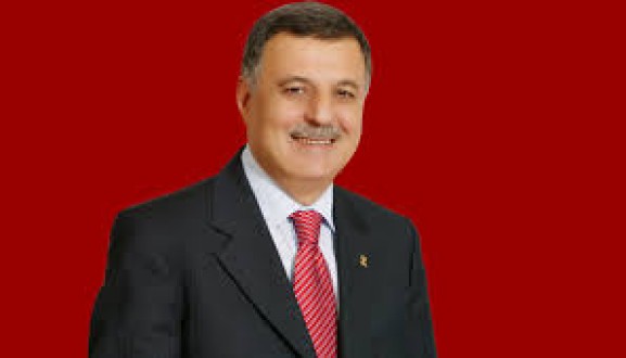 TPB Başkanı Nevzat PAKDİL Türk Polis Teşkilatının 169.Kuruluşu yıl dönümünü kutladı.