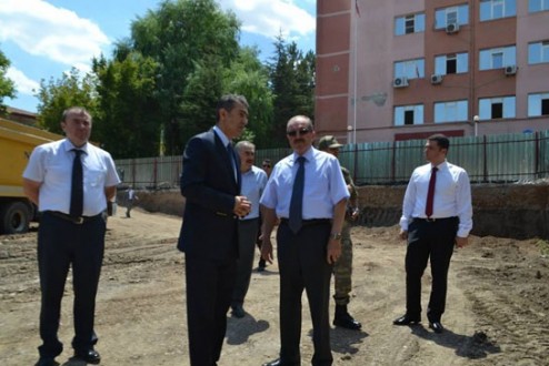 VALİ KOCATEPE, ELBİSTAN VE NURHAK İLÇELERİNDE ZİYARET VE İNCELEMELERDE BULUNDU.